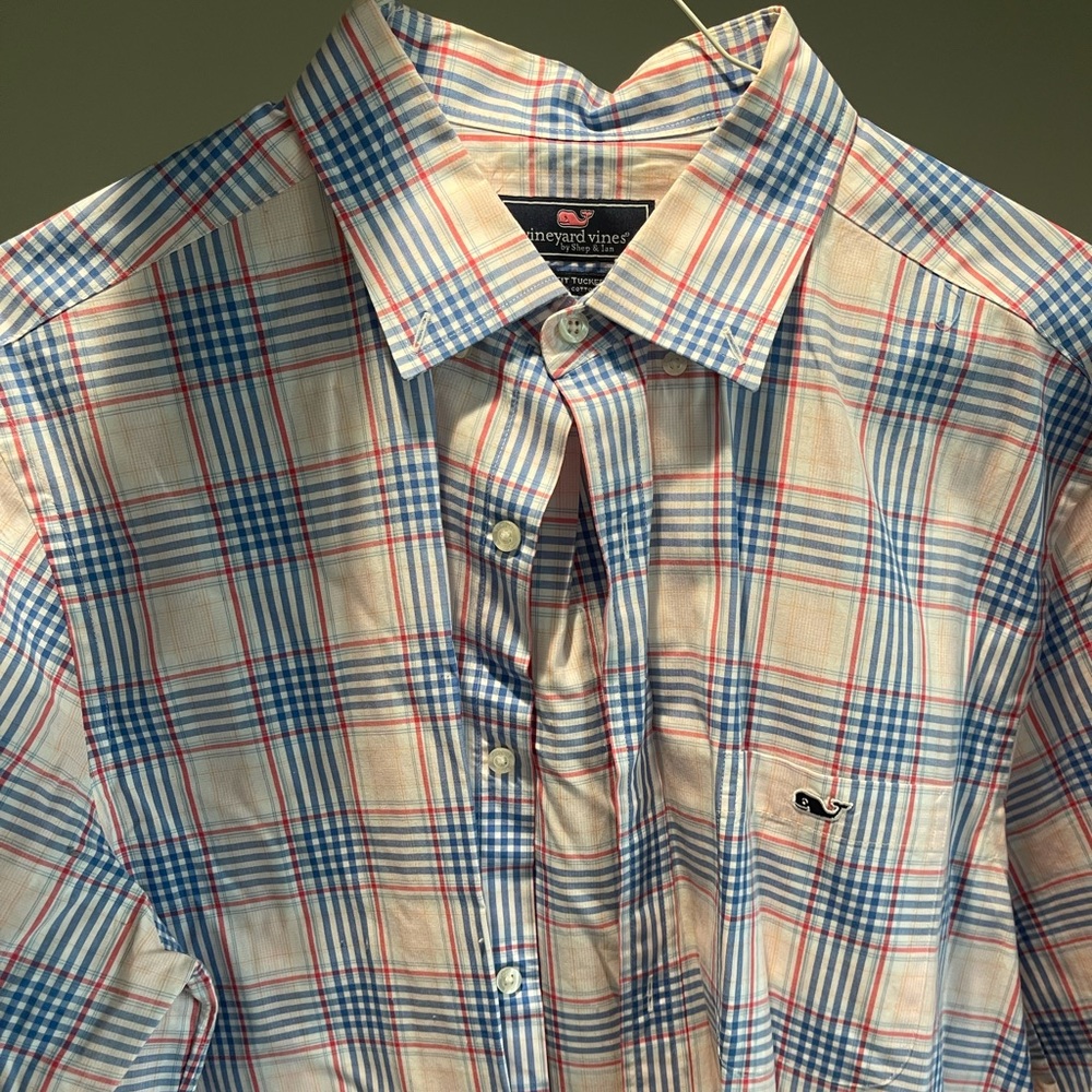 Vineyard Vines Button Down Shirt